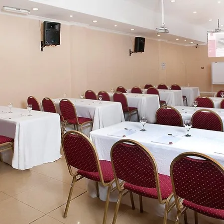 Ker Recoleta Hotel 